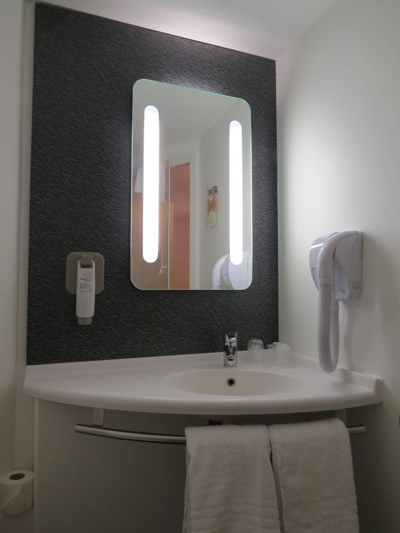 Ibis Soissons Hotel Room photo